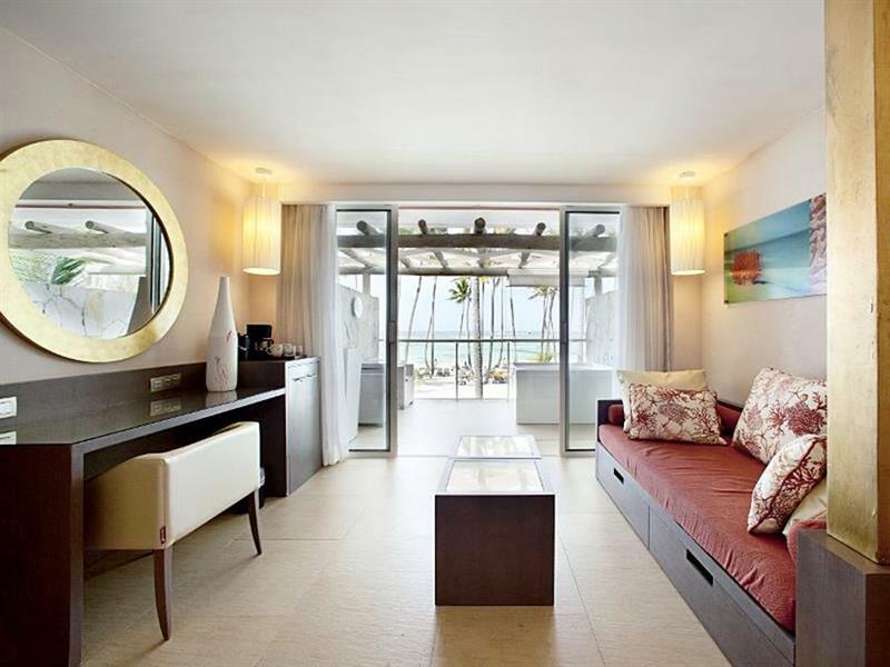 Отель Premium Level At Barcelo Bavaro Palace Экстерьер фото